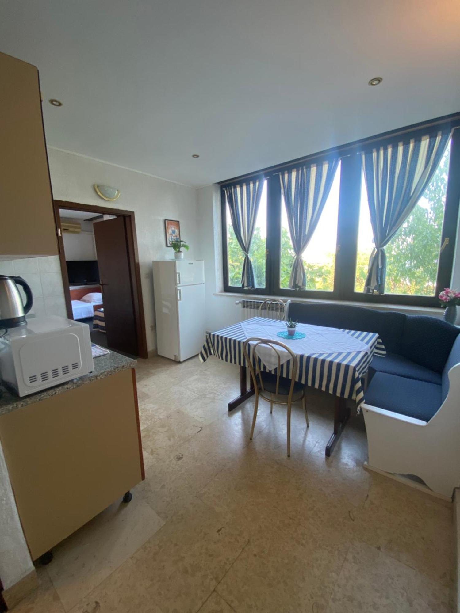 Villa Salyna Ičići エクステリア 写真