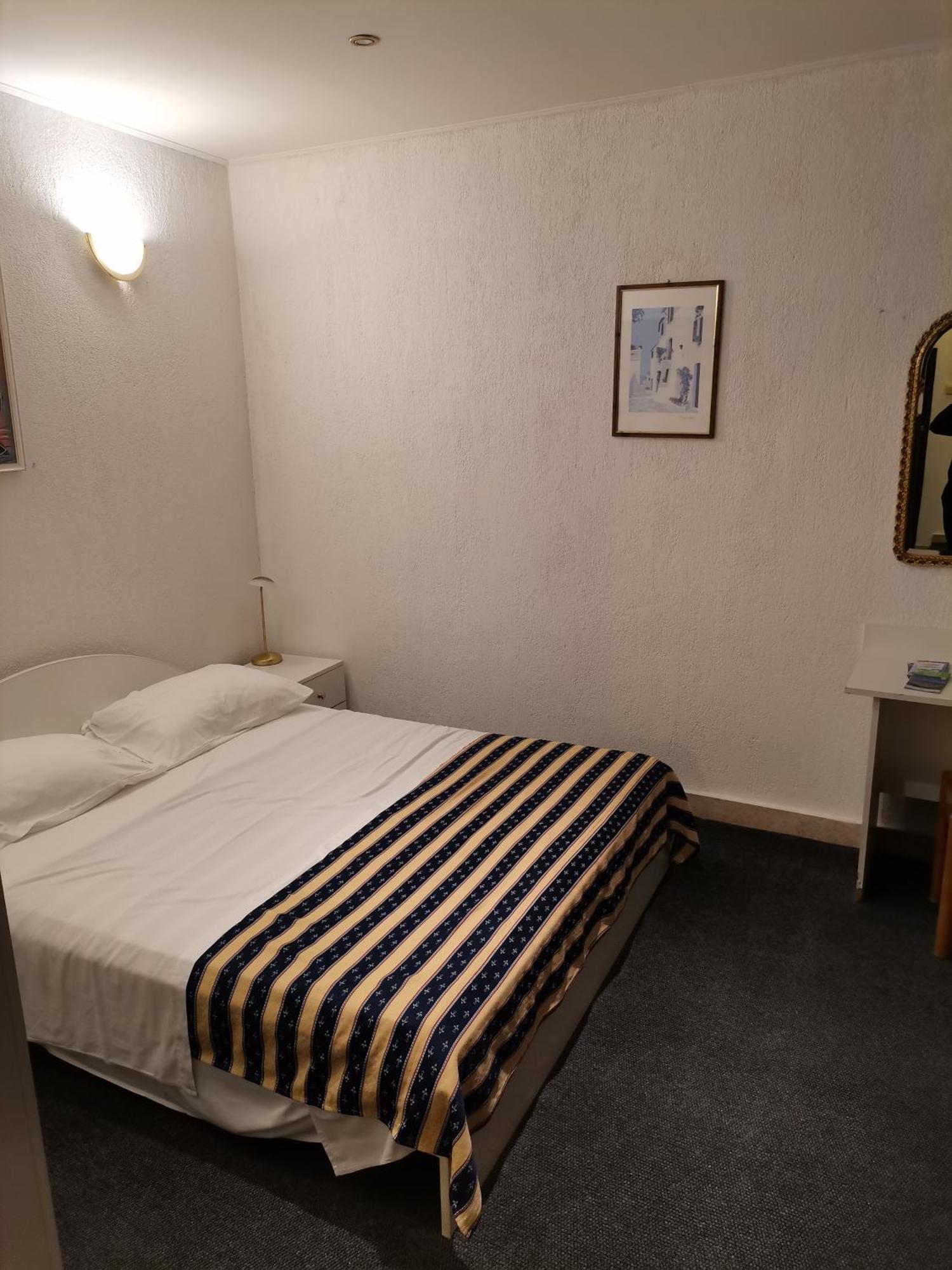 Villa Salyna Ičići エクステリア 写真